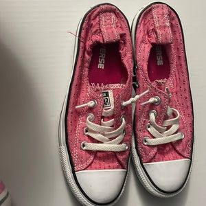 Super cute pink converse shoreline style shoes